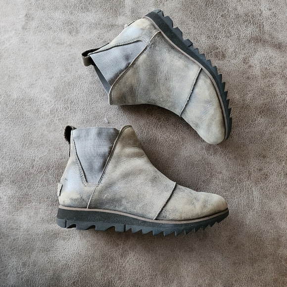 Sorel Evie Bootie Pull-On Ankle Boots - Picture 2 of 8